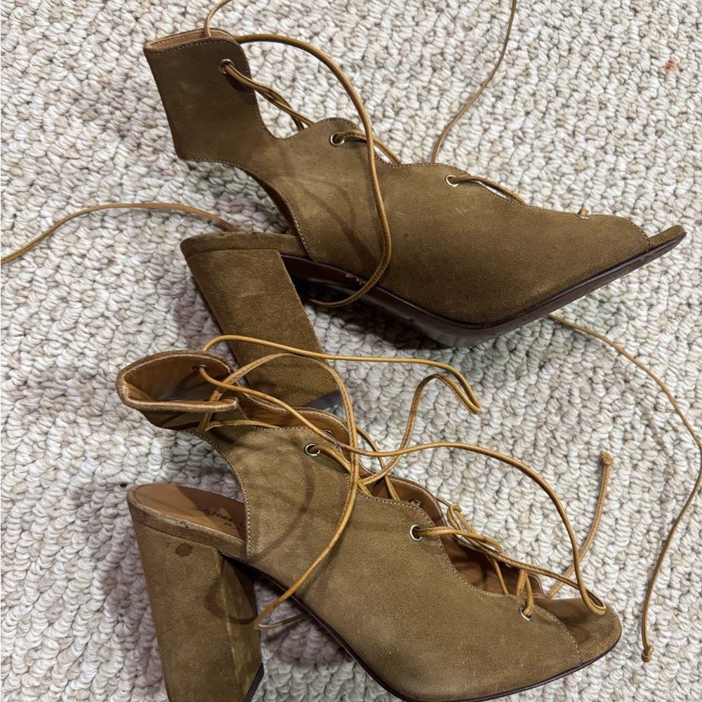 Saint Laurent Suede Lace-Up Gladiator Heeled Sandals - Picture 4 of 13